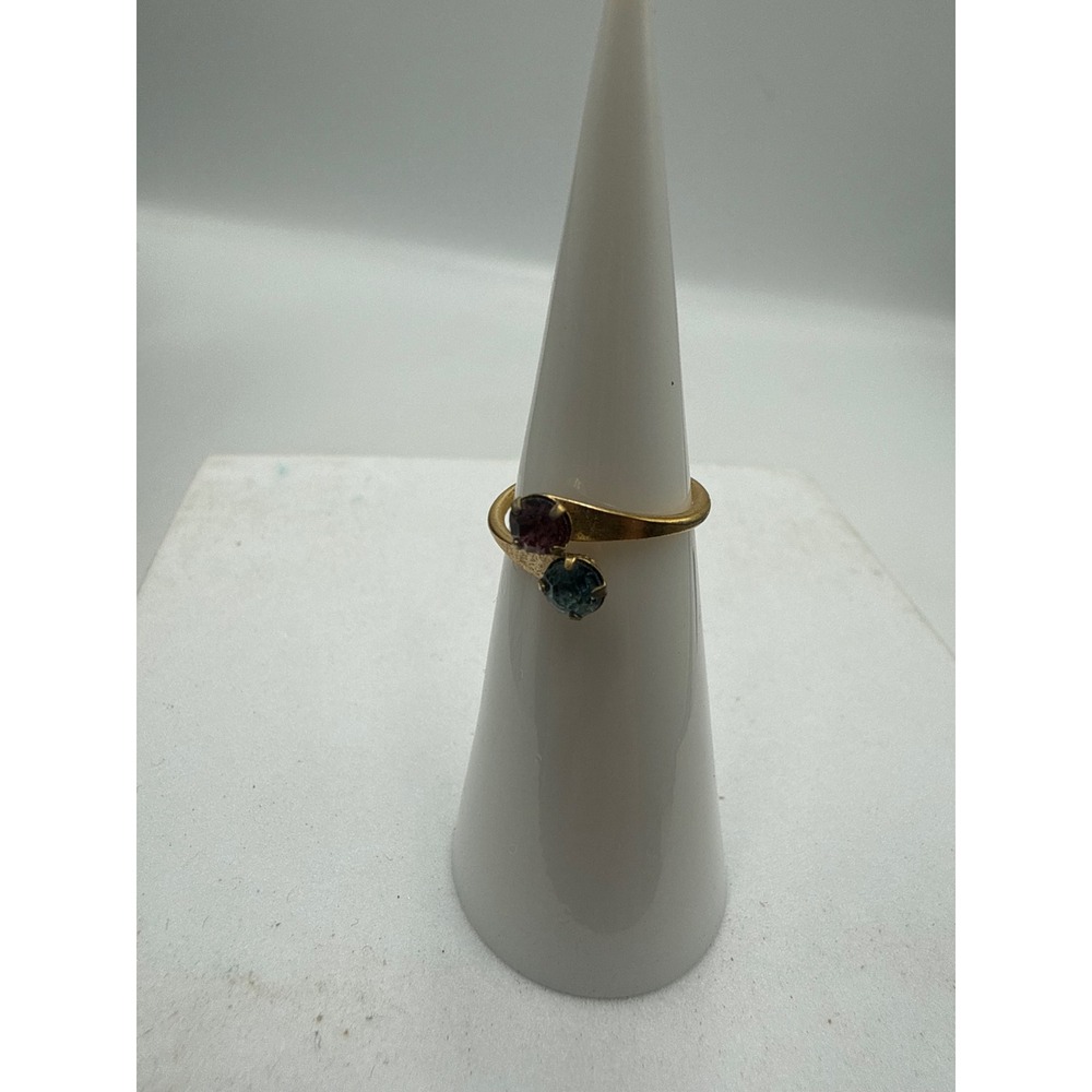 Sarah Coventry Vintage Gold Tone Bypass Ring Purple Teal Rhinestone Size 2.5